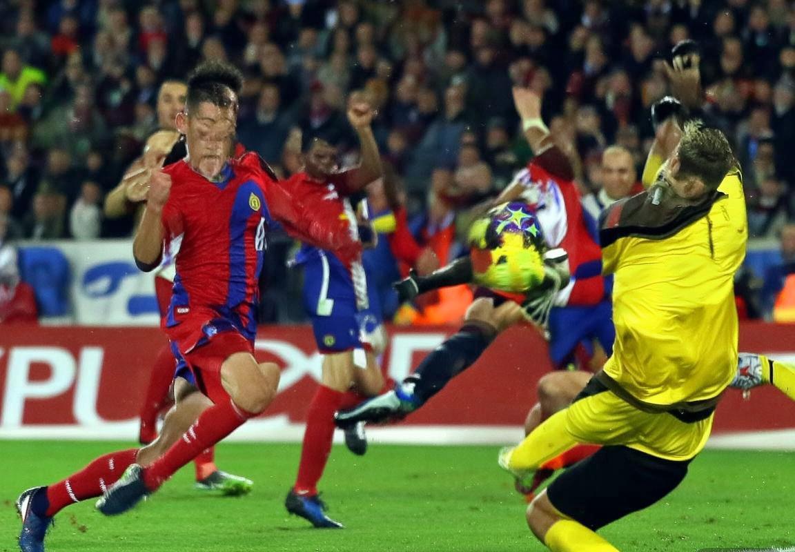 拜仁慕尼黑vs凯尔特人：巅峰对决亮点回顾及战术解析(图3)